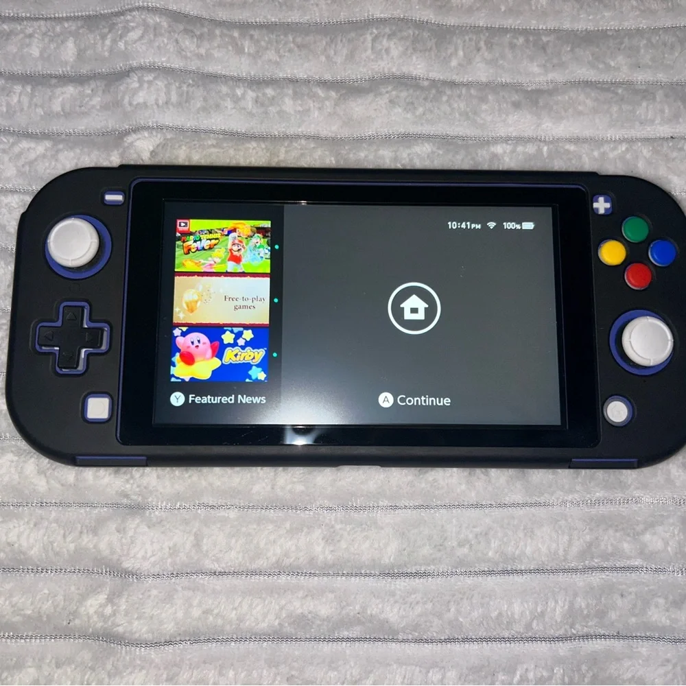 Nintendo Switch Lite - Blue (2021 Indigo) + Protective Case